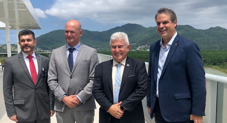 Armazém Cloud anuncia terceira unidade de rede de datacenters no Sapiens Parque, em Florianópolis Armazém Cloud anuncia terceira unidade de rede de datacenters no Sapiens Parque, em Florianópolis